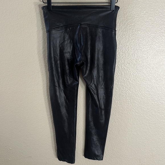 Spanx Black Faux Leather High Waist leggings Size Medium Petite - Picture 7 of 11